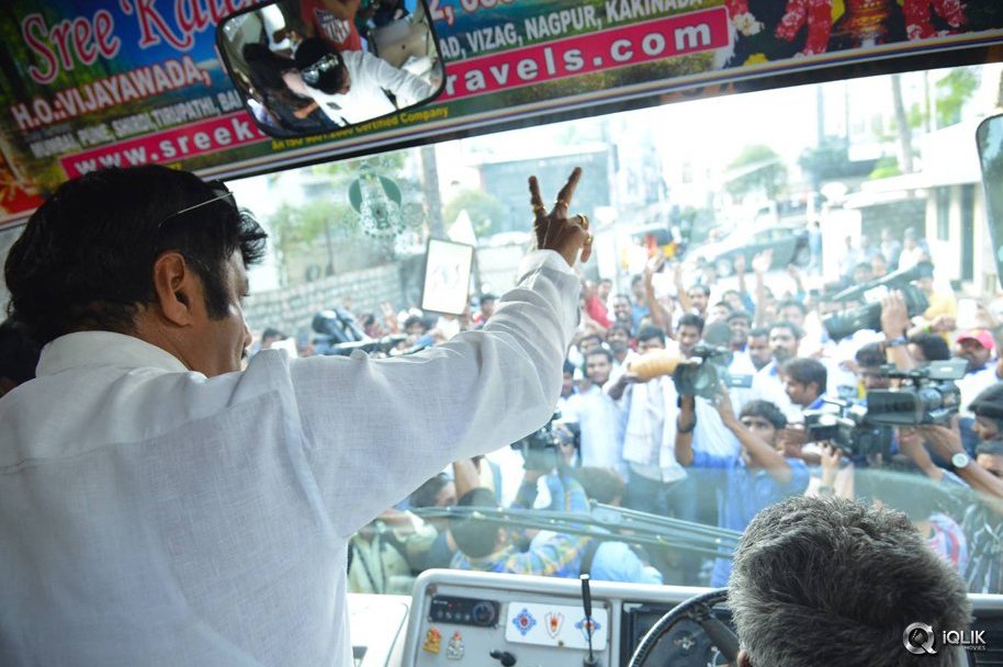 Dictator-Movie-Team-Amaravathi-Tour